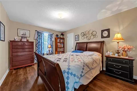Bedroom - 1241 Cypress Ct, Mobile, AL 36695 photo 4 of 5