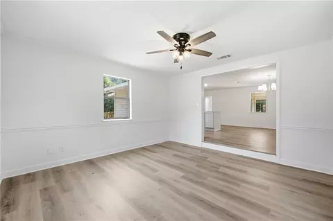Living - 2960 Newman Rd, Mobile, AL 36695 photo 5 of 5