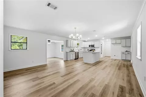 Entry Way - 2960 Newman Rd, Mobile, AL 36695 photo 1 of 2