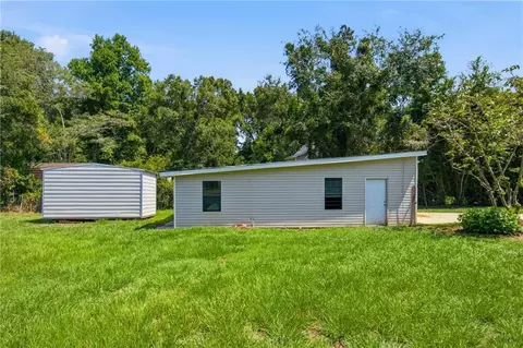 Exterior - 2960 Newman Rd, Mobile, AL 36695 photo 6 of 7