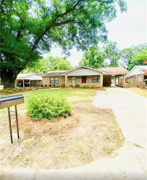 708 Ynestra Dr, Mobile, AL 36609