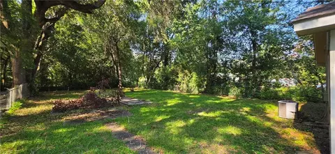 Exterior - 2560 Howell Ave, Mobile, AL 36606 photo 2 of 3
