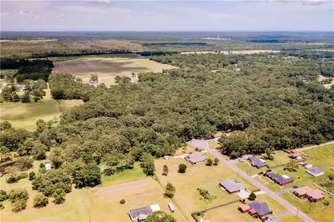 0 Bay Oaks Place Dr, Irvington, AL 36544