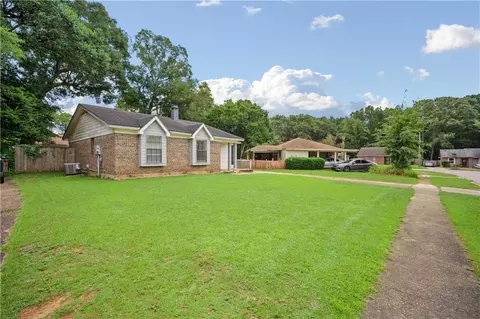 Exterior - 849 Lisa Ct, Mobile, AL 36695 photo 4 of 6