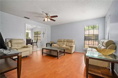 Living - 849 Lisa Ct, Mobile, AL 36695 photo 1 of 3