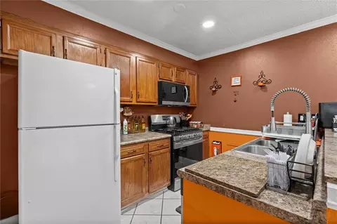 Kitchen - 1807 Spring Brook Ct, Mobile, AL 36609 photo 1 of 2