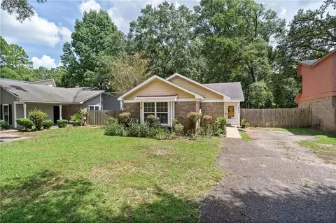Exterior - 1807 Spring Brook Ct, Mobile, AL 36609 photo 5 of 5