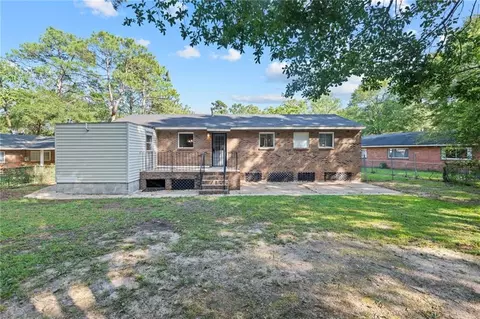 Exterior - 4120 Latimer Ln, Mobile, AL 36609 photo 5 of 7