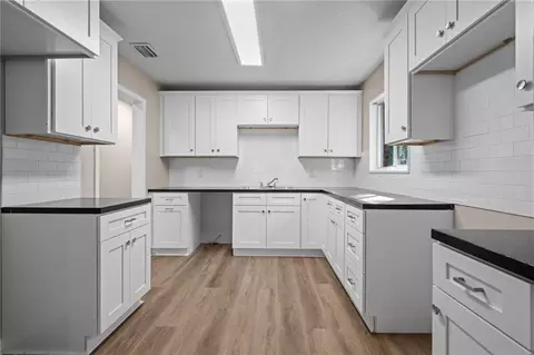 Kitchen - 4120 Latimer Ln, Mobile, AL 36609 photo 1 of 2