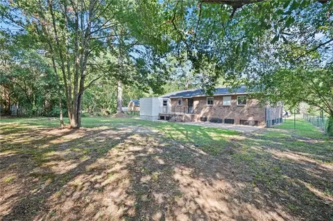 Exterior - 4120 Latimer Ln, Mobile, AL 36609 photo 6 of 7