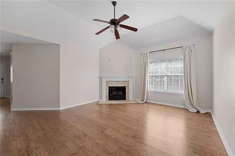 Living - 836 Willow Pointe Dr E, Mobile, AL 36695 photo 1 of 6