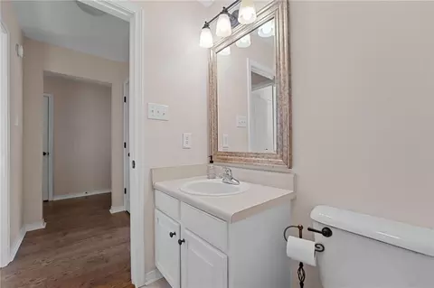 Entry Way - 836 Willow Pointe Dr E, Mobile, AL 36695 photo 2 of 2