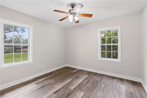 Bedroom - 3001 Charmingdale Dr E, Mobile, AL 36618 photo 2 of 3