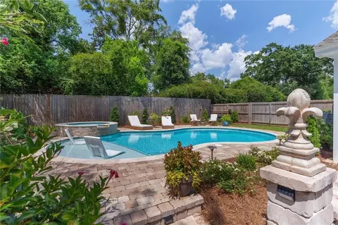 Exterior - 5754 Huffman Dr N, Mobile, AL 36693 photo 7 of 15