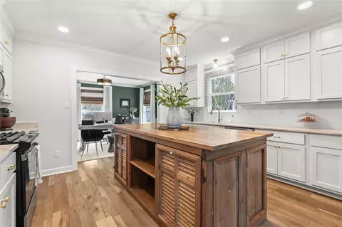 Kitchen - 5754 Huffman Dr N, Mobile, AL 36693 photo 3 of 3