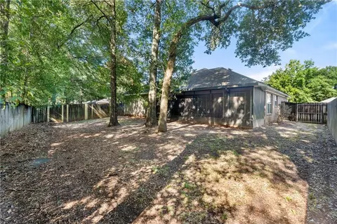 Exterior - 1829 Kendall Ct E, Mobile, AL 36695 photo 6 of 7