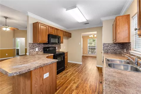 Kitchen - 1829 Kendall Ct E, Mobile, AL 36695 photo 1 of 2