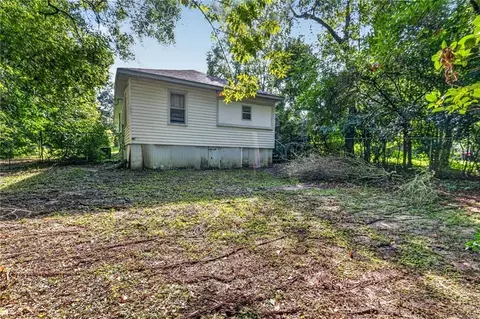 Exterior - 2157 Dickens St, Mobile, AL 36617 photo 2 of 2
