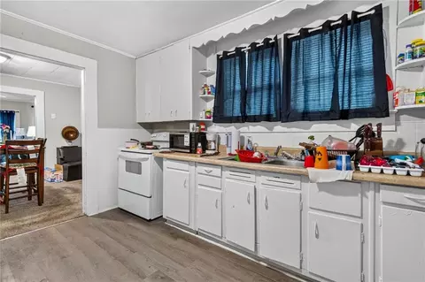 Entry Way - 2157 Dickens St, Mobile, AL 36617 photo 1 of 1