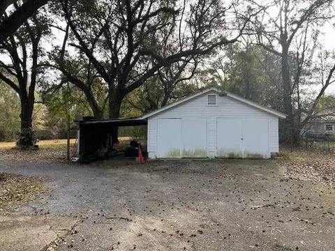 Exterior - 2283 Cedar Point Rd, Mobile, AL 36605 photo 1 of 2