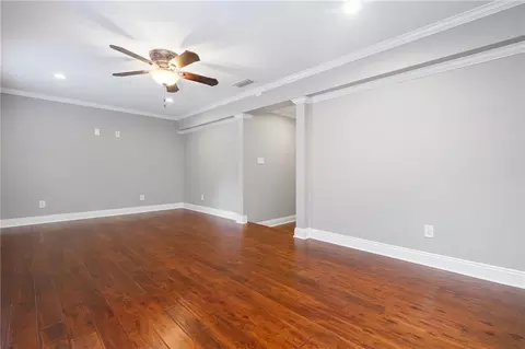 Living - 254 Jackson Blvd, Mobile, AL 36609 photo 11 of 14