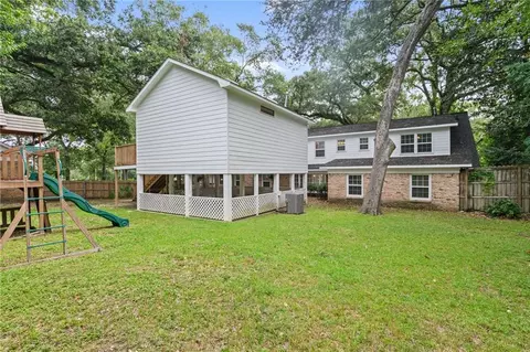Exterior - 254 Jackson Blvd, Mobile, AL 36609 photo 9 of 16