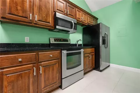 Kitchen - 254 Jackson Blvd, Mobile, AL 36609 photo 9 of 9