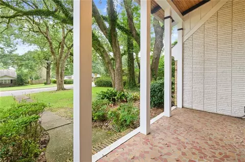 Exterior - 254 Jackson Blvd, Mobile, AL 36609 photo 4 of 16