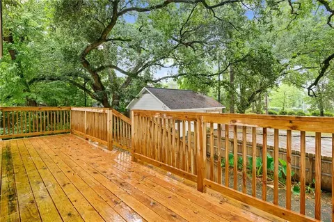 Exterior - 254 Jackson Blvd, Mobile, AL 36609 photo 13 of 16