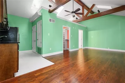 Living - 254 Jackson Blvd, Mobile, AL 36609 photo 12 of 14