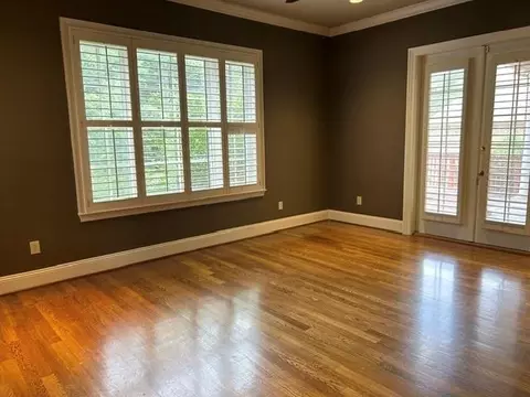 Living - 7648 Berwick Ct, Mobile, AL 36695 photo 4 of 4
