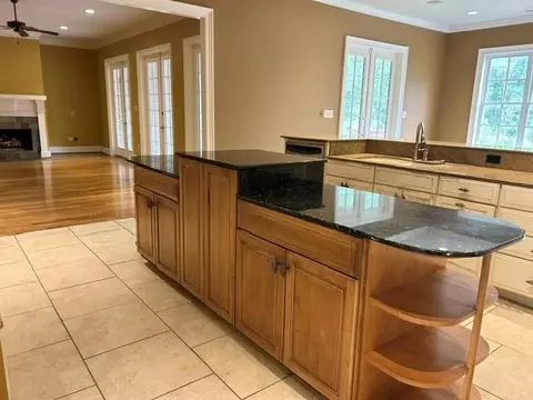 Kitchen - 7648 Berwick Ct, Mobile, AL 36695 photo 3 of 10