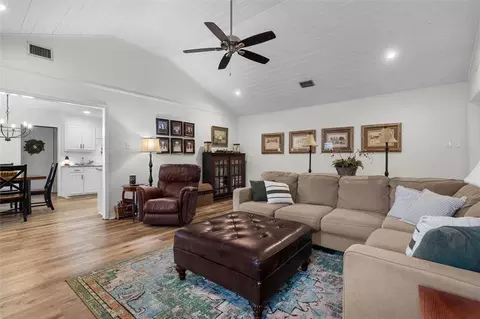 Other - 1050 Regal Dr, Mobile, AL 36609 photo 3 of 7