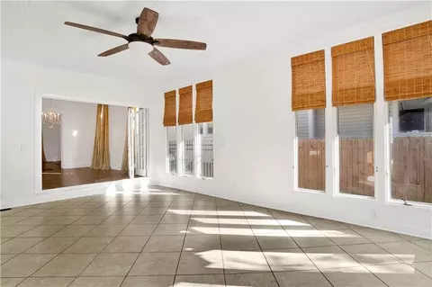 Living - 306 Georgia Ave S, Mobile, AL 36604 photo 10 of 14