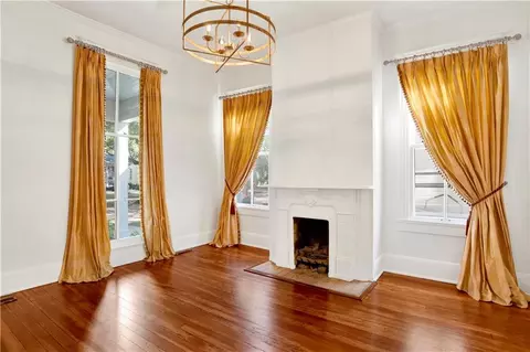 Living - 306 Georgia Ave S, Mobile, AL 36604 photo 2 of 14