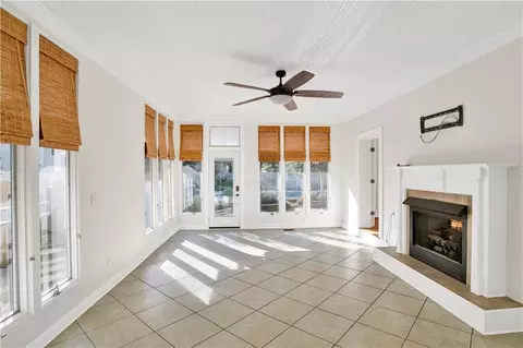 Living - 306 Georgia Ave S, Mobile, AL 36604 photo 6 of 14