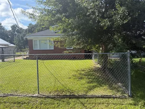 Exterior - 161 10th Ave, Chickasaw, AL 36611 photo 2 of 5