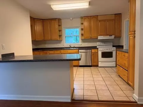 Kitchen - 2459 Lilac Ave, Mobile, AL 36606 photo 2 of 3