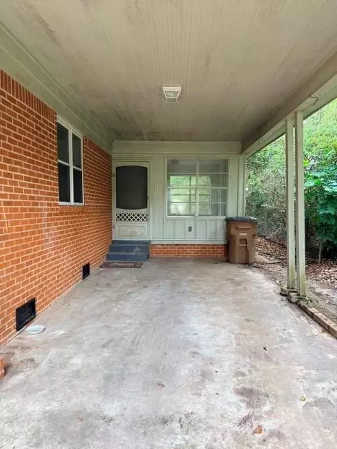 Exterior - 2459 Lilac Ave, Mobile, AL 36606 photo 3 of 5