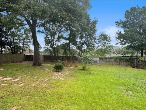 Exterior - 7166 Bridgemill Dr, Mobile, AL 36619 photo 4 of 5