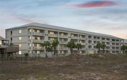 1801 Bienville Blvd #413, Dauphin Island, AL 36528