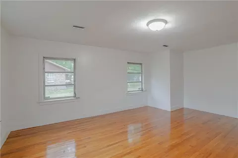 Bedroom - 2111 Johns Ln, Mobile, AL 36605 photo 1 of 5