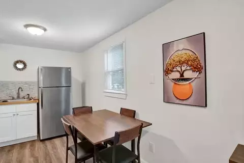 Dining - 302 Michigan Ave, Mobile, AL 36604 photo 1 of 1