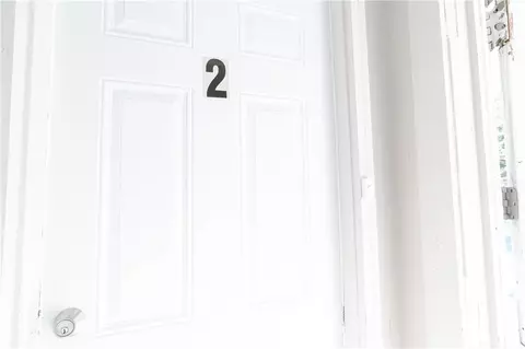 Entry Way - 302 Michigan Ave, Mobile, AL 36604 photo 3 of 3