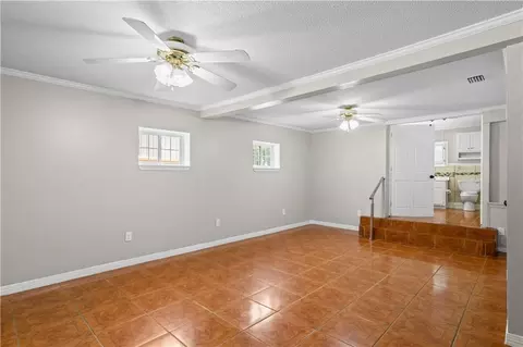 Living - 1151 Ridgewood Dr, Mobile, AL 36608 photo 3 of 8