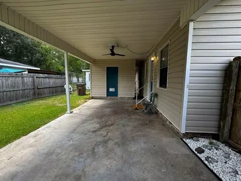 Exterior - 1006 Belvedere Cir E, Mobile, AL 36606 photo 7 of 11