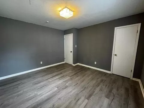 Bedroom - 1006 Belvedere Cir E, Mobile, AL 36606 photo 4 of 6