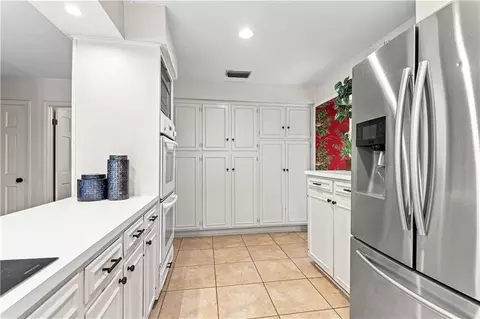Kitchen - 259 College Ln, Mobile, AL 36608 photo 8 of 8