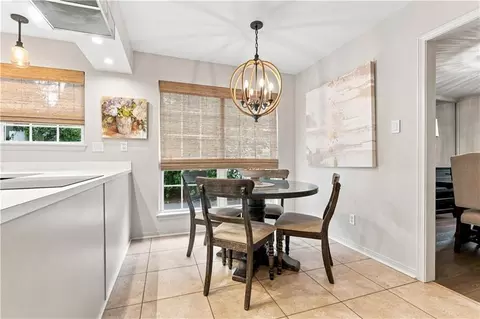 Dining - 259 College Ln, Mobile, AL 36608 photo 5 of 5