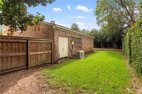 Exterior - 259 College Ln, Mobile, AL 36608 photo 15 of 18
